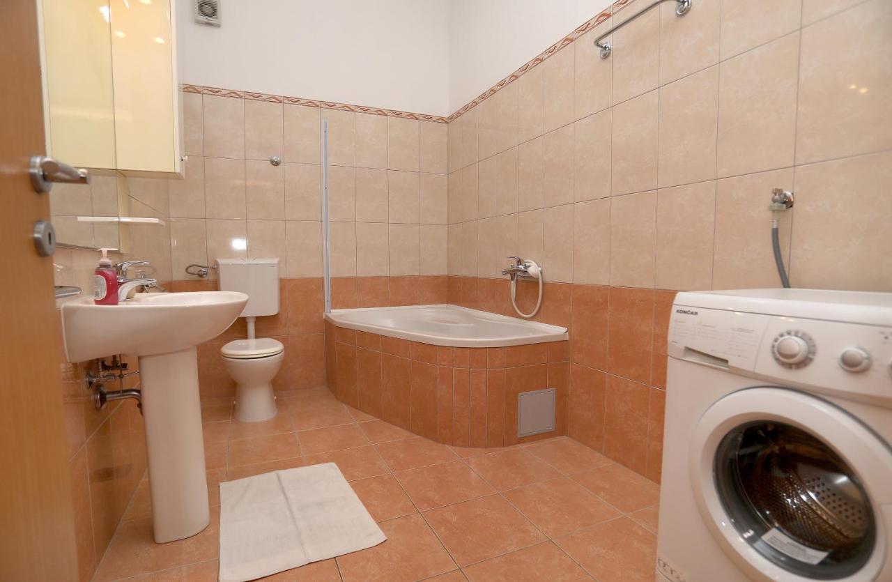 Vila Kuzmanic Trogir Zewnętrze zdjęcie