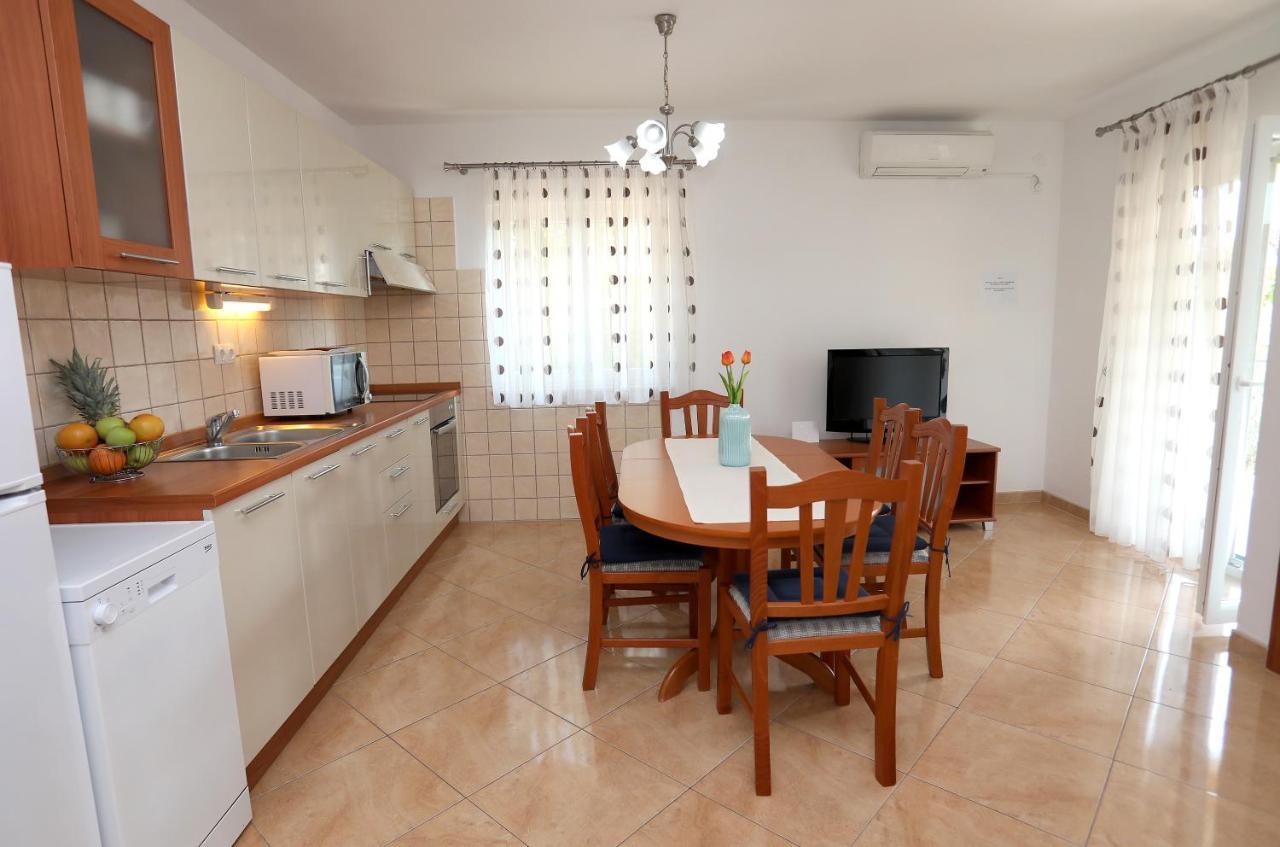 Vila Kuzmanic Trogir Zewnętrze zdjęcie