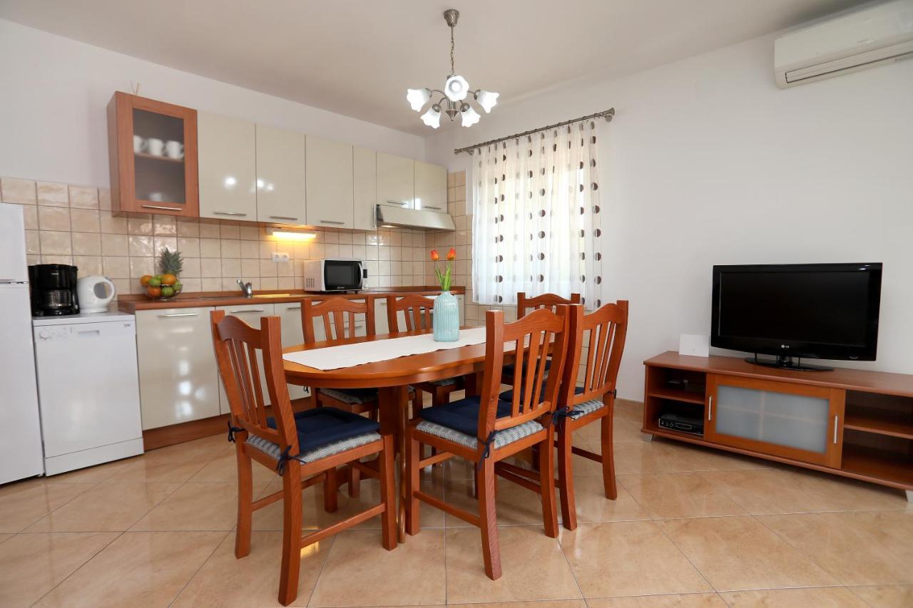 Vila Kuzmanic Trogir Zewnętrze zdjęcie