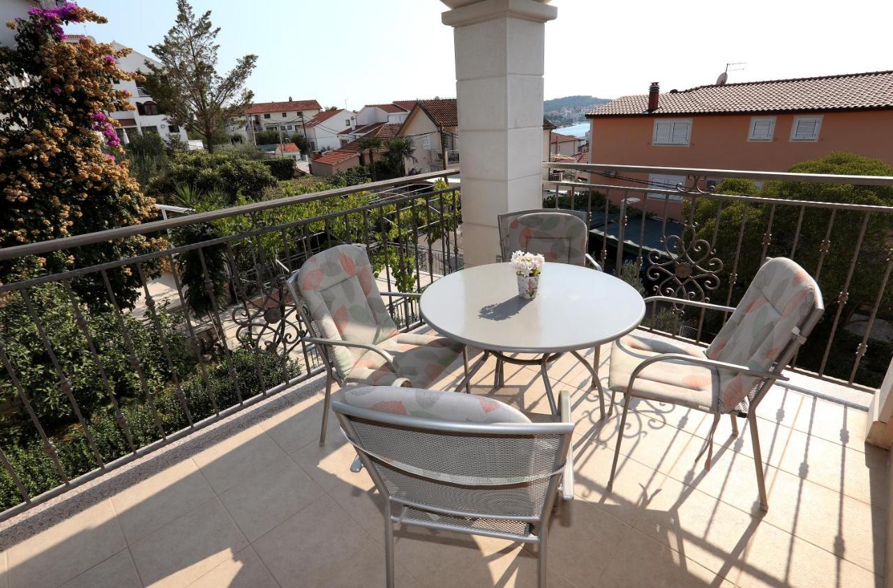 Vila Kuzmanic Trogir Zewnętrze zdjęcie